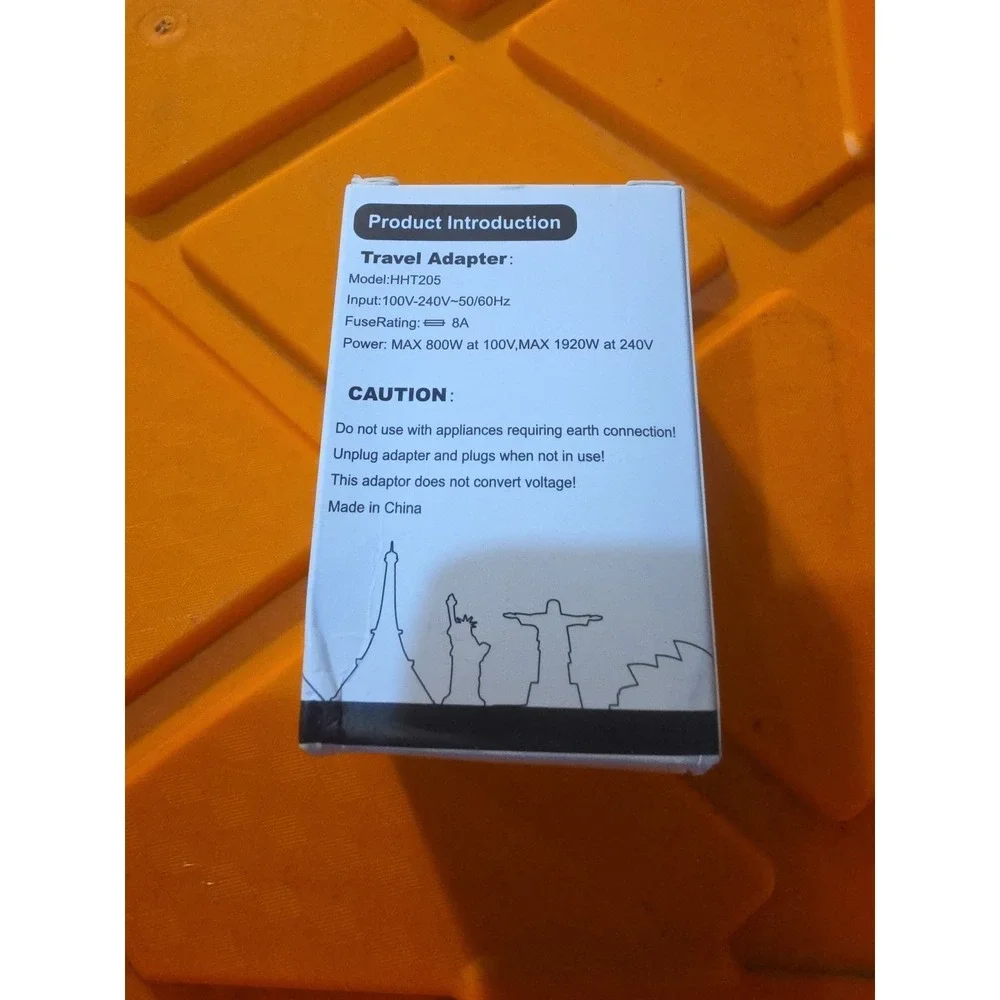 Universal Travel Adapter USB-A USB-C Universal‎ AC Socket